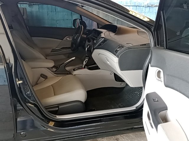 Vehicle_photo_9