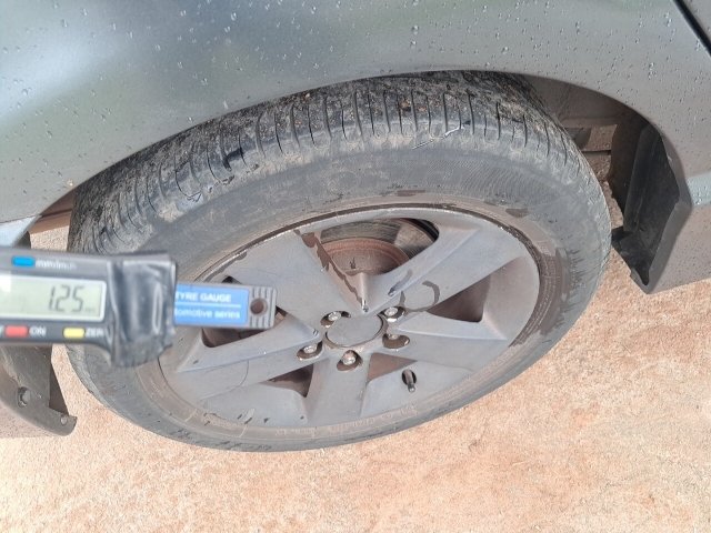 Vehicle_photo_16