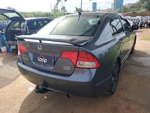 Vehicle_photo_4