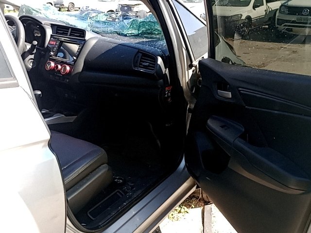 Vehicle_photo_9