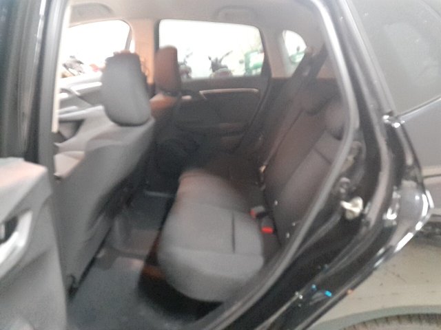 Vehicle_photo_10