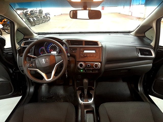 Vehicle_photo_7