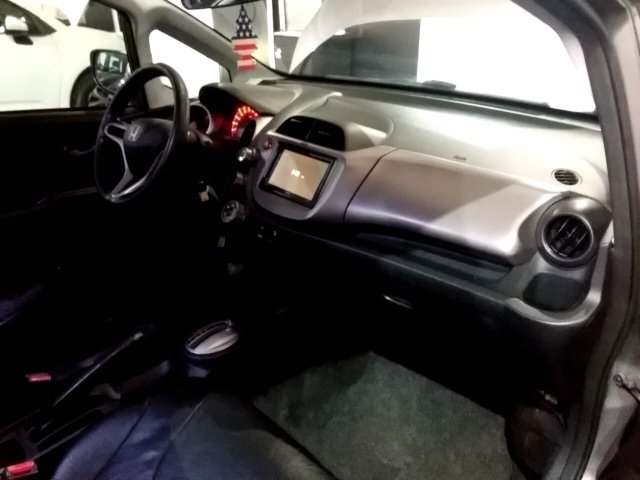 Vehicle_photo_7