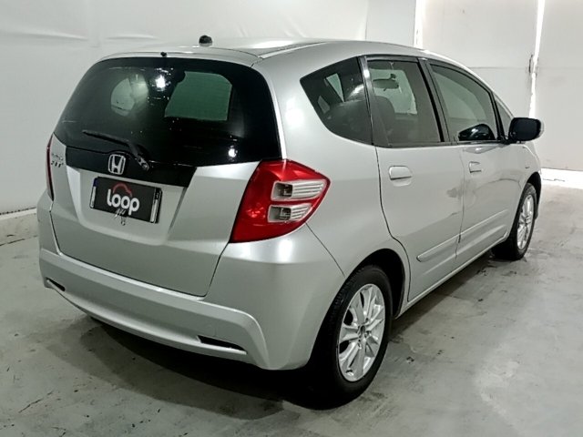 Vehicle_photo_4