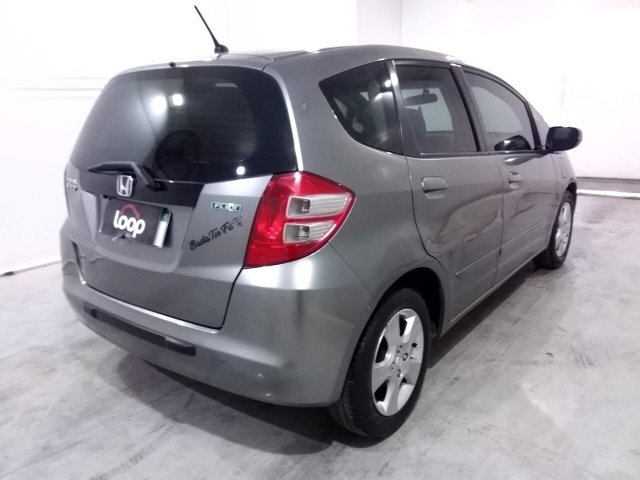 Vehicle_photo_4