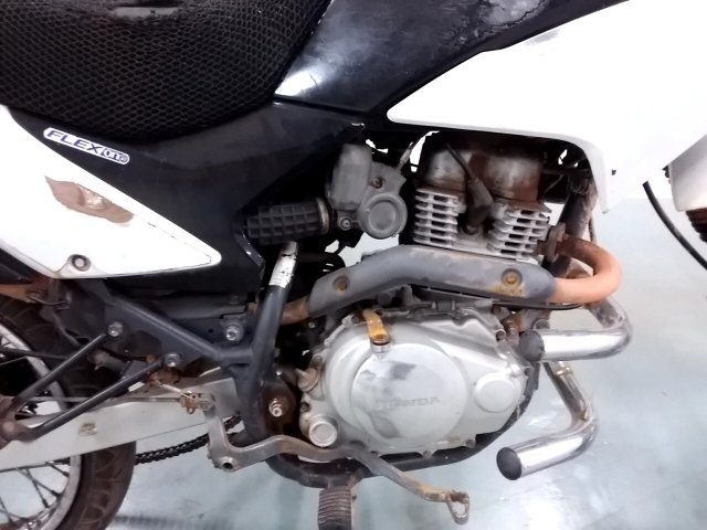 Vehicle_photo_12
