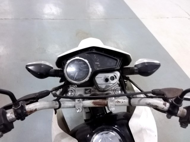 Vehicle_photo_7