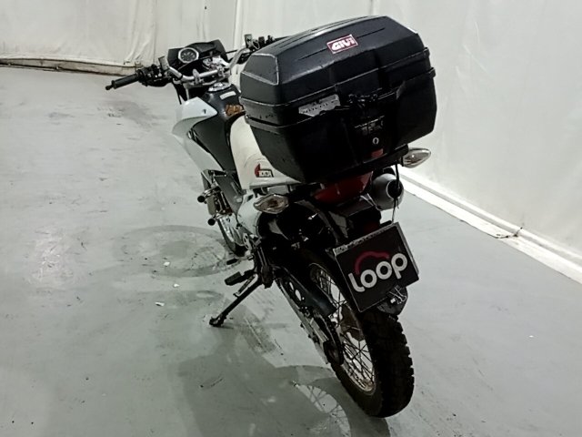 Vehicle_photo_3