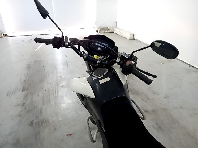 Vehicle_photo_6