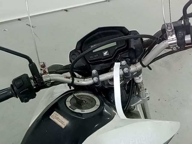 Vehicle_photo_7