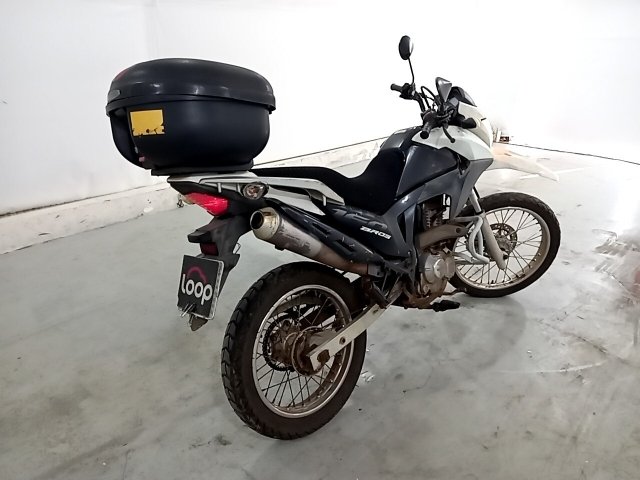 Vehicle_photo_4
