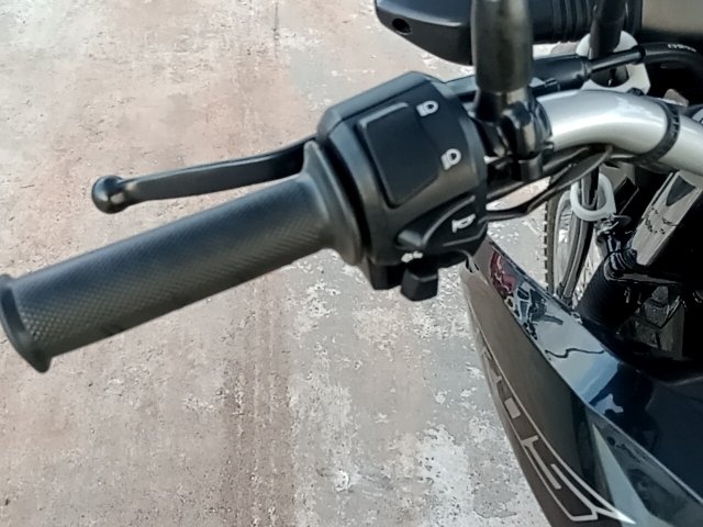 Vehicle_photo_6
