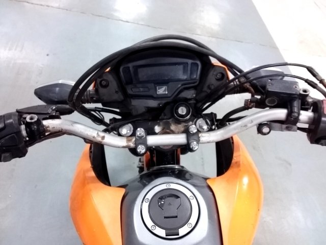 Vehicle_photo_7