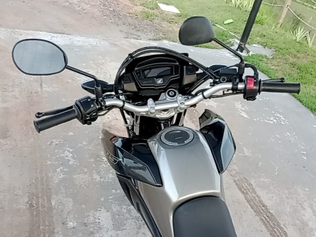 Vehicle_photo_7
