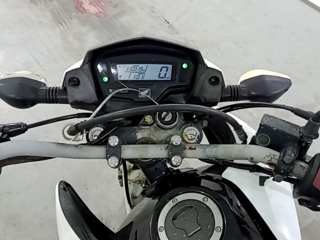 Vehicle_photo_7