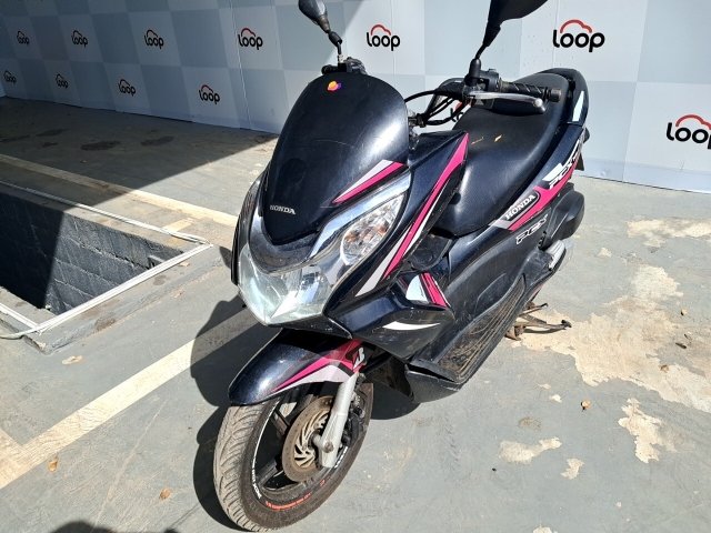 Vehicle_photo_1