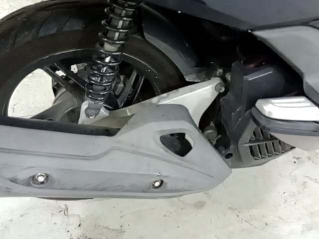 Vehicle_photo_12