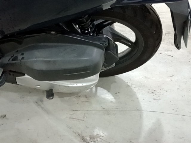 Vehicle_photo_15