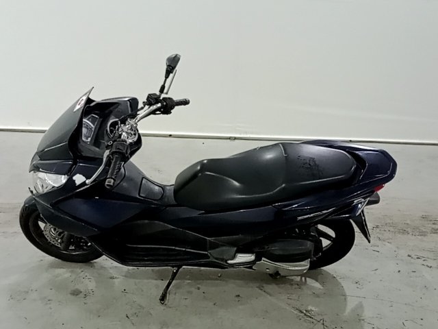 Vehicle_photo_8