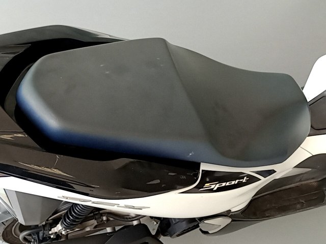 Vehicle_photo_10