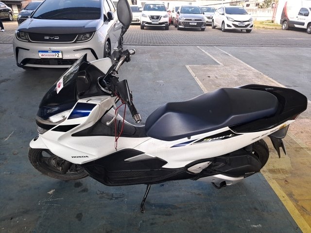 Vehicle_photo_8