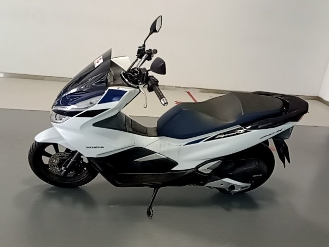 Vehicle_photo_8