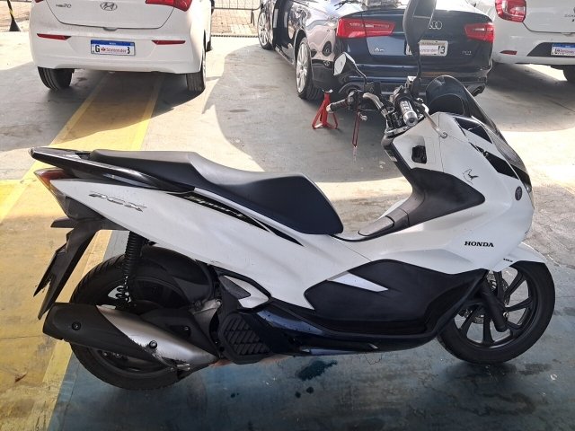 Vehicle_photo_9