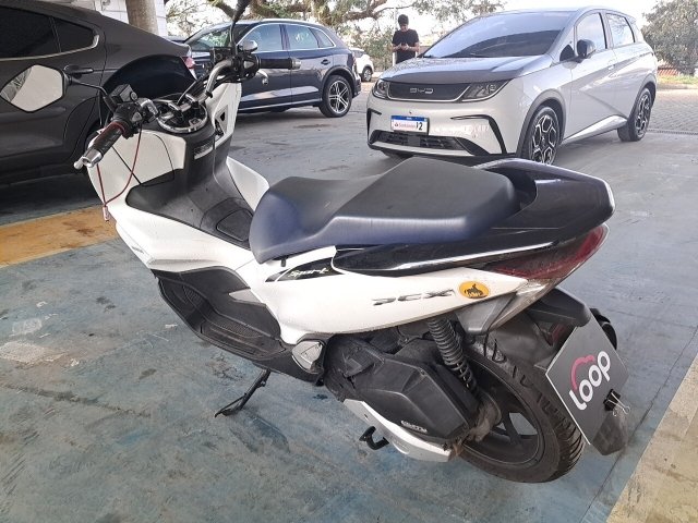 Vehicle_photo_3