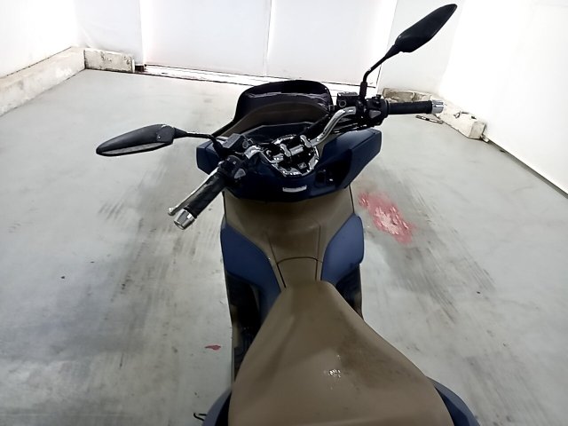 Vehicle_photo_6