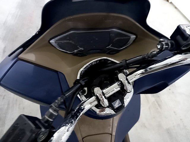 Vehicle_photo_5