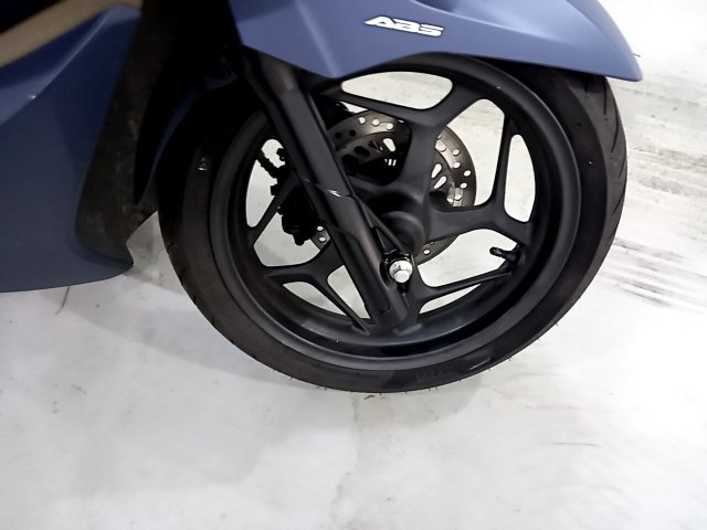 Vehicle_photo_14