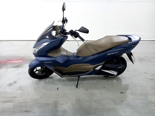 Vehicle_photo_8