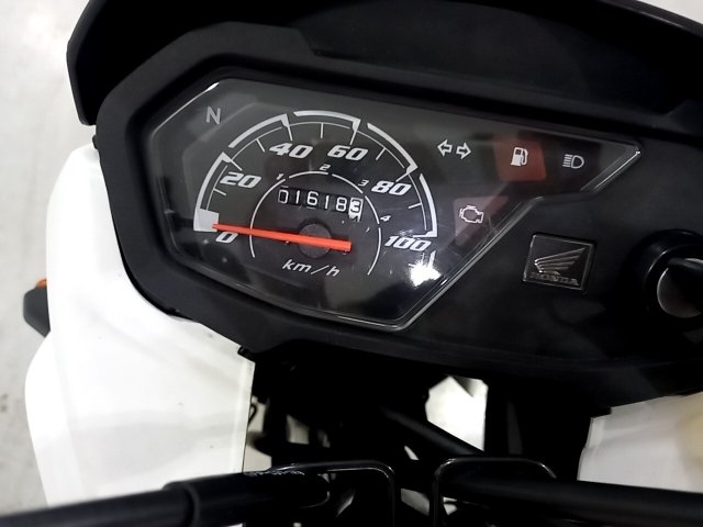 Vehicle_photo_6