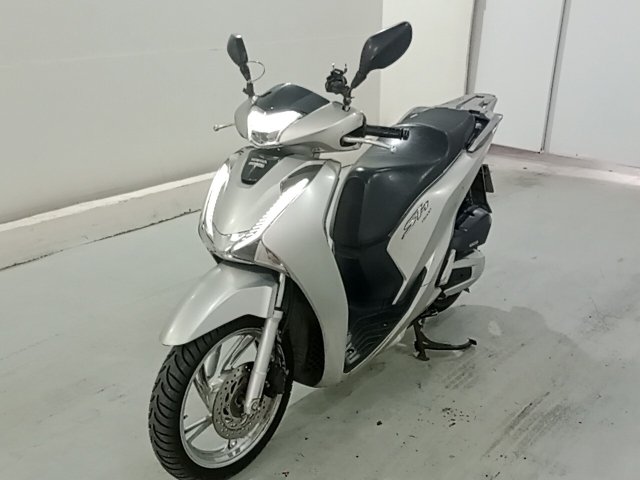 Vehicle_photo_1