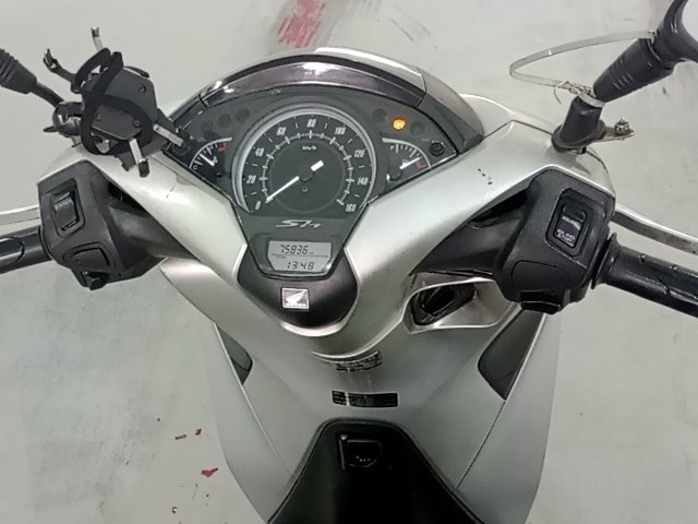 Vehicle_photo_7