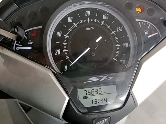 Vehicle_photo_5