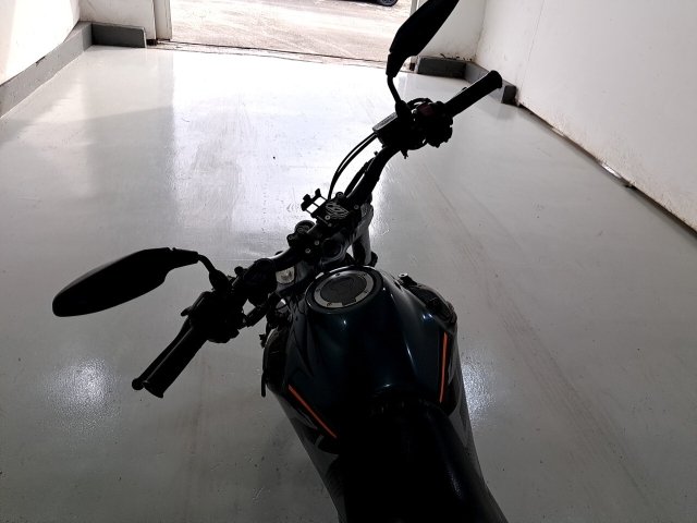 Vehicle_photo_6