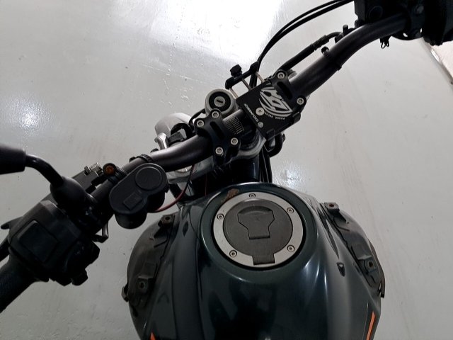 Vehicle_photo_5