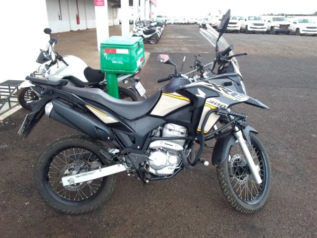 Vehicle_photo_9