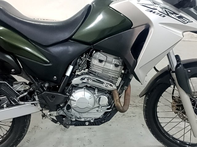 Vehicle_photo_12