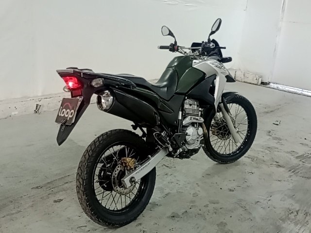 Vehicle_photo_4