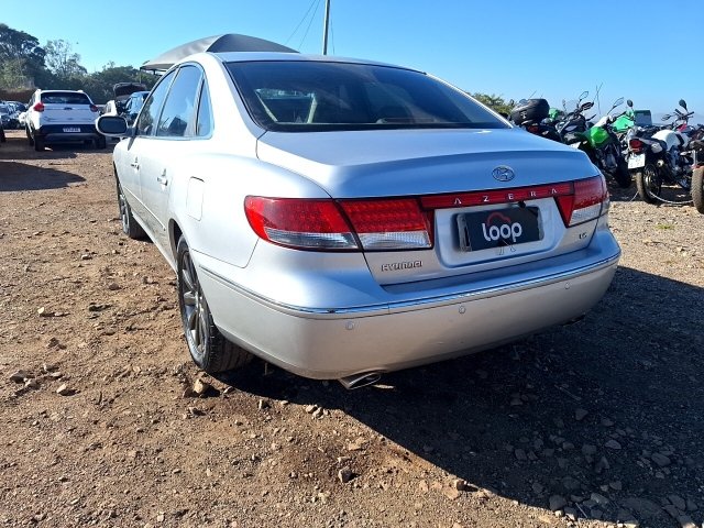 HYUNDAI AZERA 3.3 V6 Traseira Motorista
