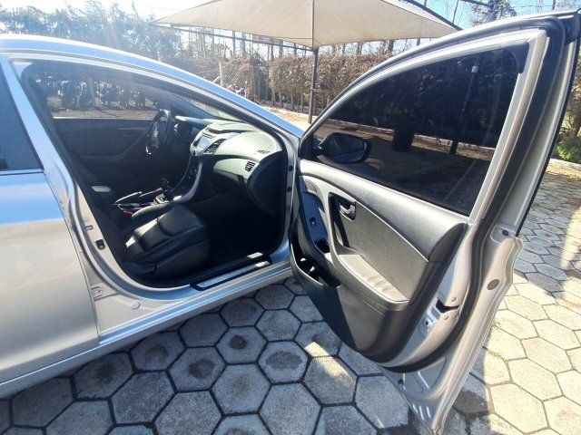 Vehicle_photo_9