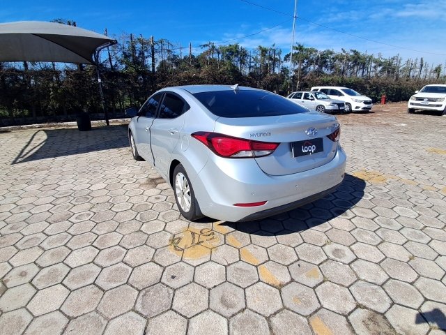Vehicle_photo_3