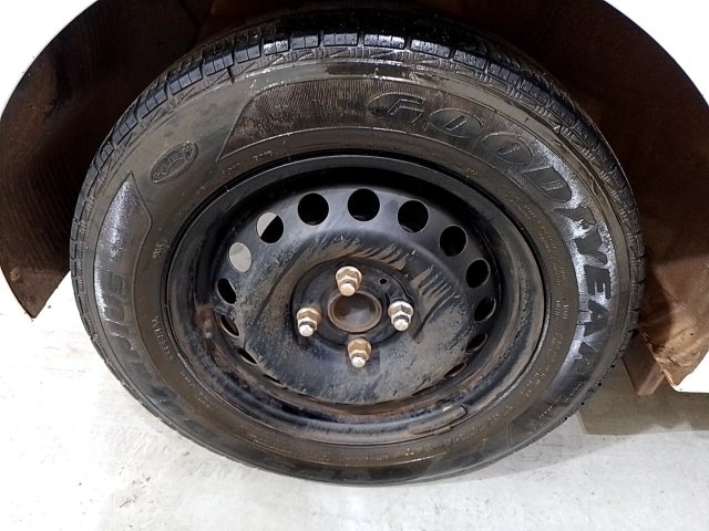 Vehicle_photo_16