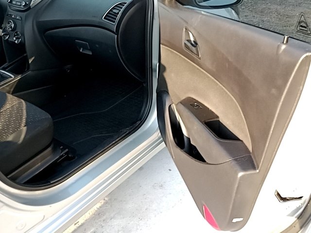 Vehicle_photo_9