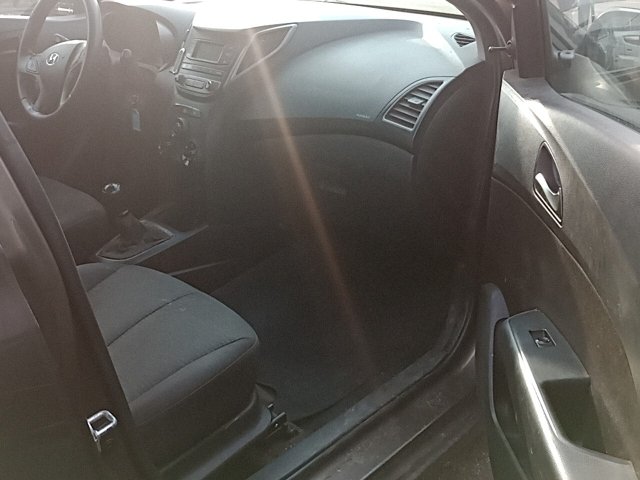 Vehicle_photo_9