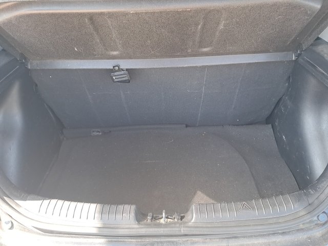 Vehicle_photo_3