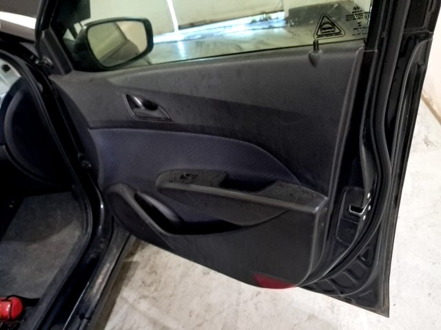 Vehicle_photo_9