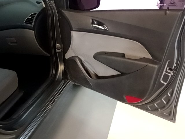 Vehicle_photo_9